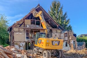 Abbruch eines MFH in Gleidingen