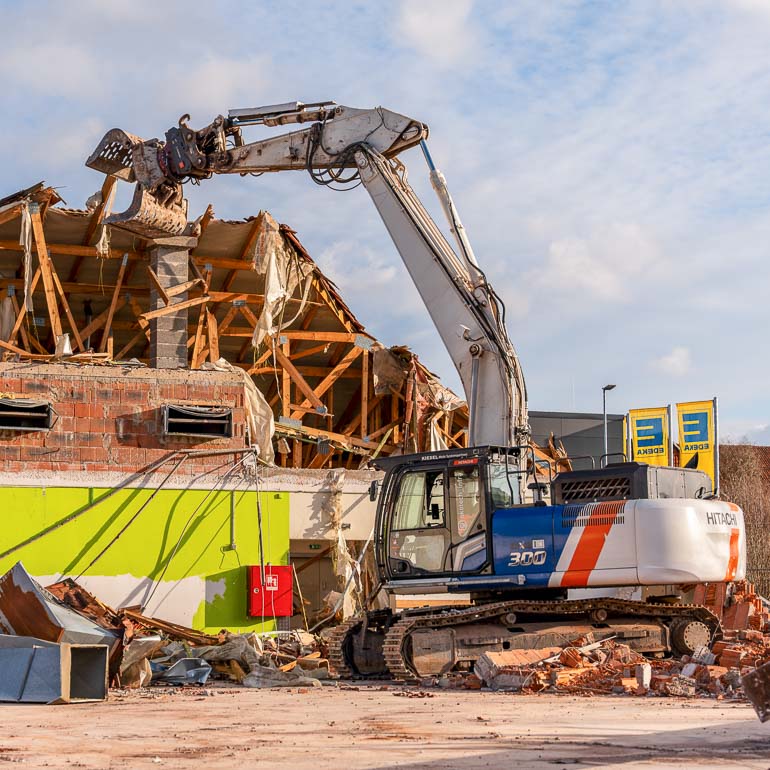 Abbrucharbeiten Edeka