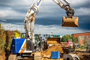 Erschließungsarbeiten für Feuerwehr und Gewerbefläche in Wennigsen Erschließungsarbeiten für Feuerwehr und Gewerbefläche in Wennigsen
