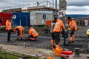 Erschließungsarbeiten für Feuerwehr und Gewerbefläche Erschließungsarbeiten für Feuerwehr und Gewerbefläche